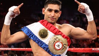 Amir Khan заля с вода Phil Lo Greco