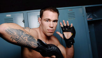 Jake Shields подписа с UFC