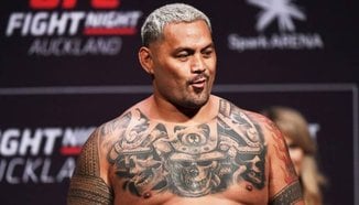 UFC 221: Mark Hunt срещу Curtis Blaydes - Превю