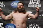 Roy Nelson изрази недоволство от загубата срещу Mitrione