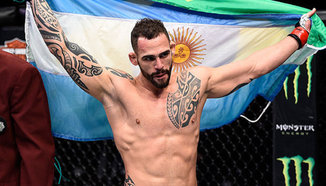 Santiago Ponzinibbio предизвика Donald 'Cowboy' Cerrone