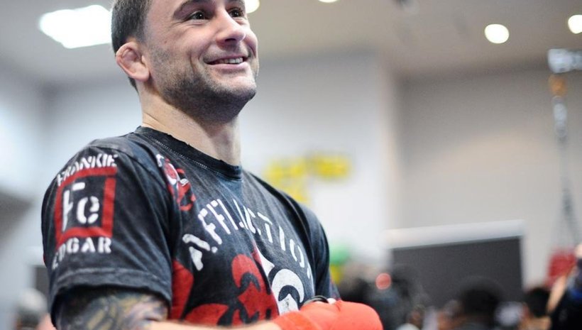 Mark Henry с емоционално изказване след загубата на Frankie Edgar 