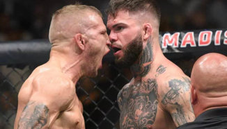 T.J. Dillashaw иска Garbrandt, ако не се бие с Demetrious Johnson