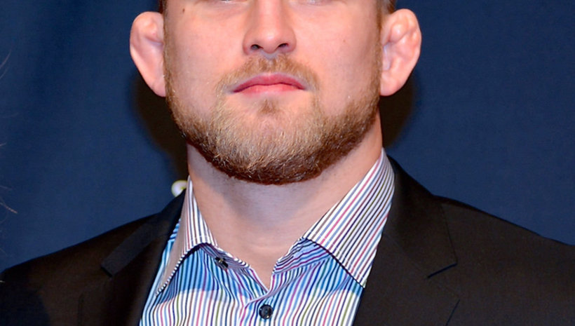 Alexander Gustafsson иска битка за временната титла