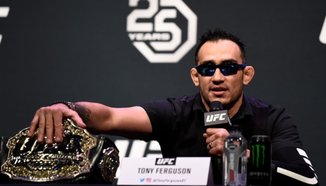 Tony Ferguson недоволен от факта, че загуби титлата си