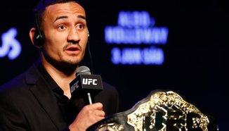 Max Holloway иска битка с Brian Ortega на UFC 227