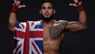 Brad Tavares нокаутира Krzysztof Jotko	