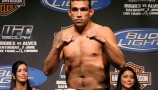 Fabricio Werdum преподписа с UFC