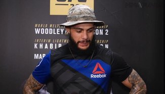 Tyson Pedro носи шапката на убития си в Афганистан братовчед