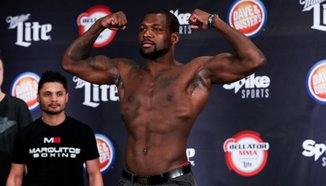 Ed Ruth срещу Andy Murad на Bellator 201