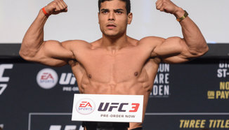 Paulo Costa иска да се справи набързо с Uriah Hall