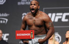 Daniel Cormier шокира Stipe Miocic с нокаут в първия рунд