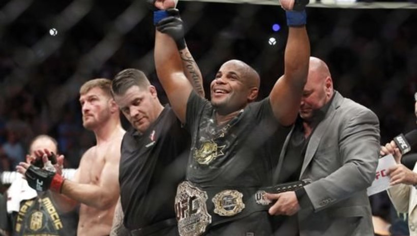 Stipe Miocic поздрави Daniel Cormier и поиска реванш