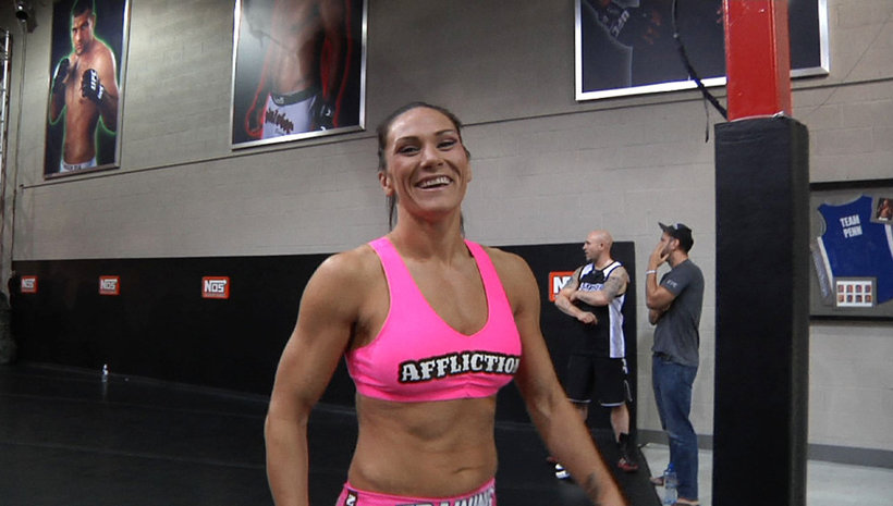 Cat Zingano с доминантна победа над Marion Reneau