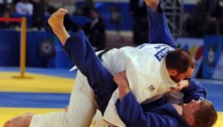 Шефът на джудото награди медалистите на турнир в Сливен