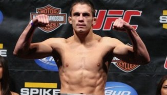 Jake Ellenberger срещу Carlos Eduardo Rocha в UFC 126