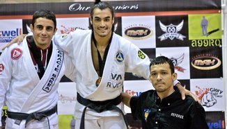 Kron Gracie срещу JT Torres
