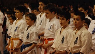 Излъчват най-добрите в киокушин при юношите и девойките в Русе