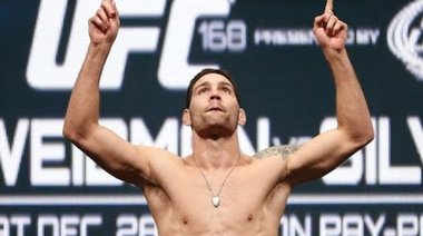 Кантар преди UFC 175