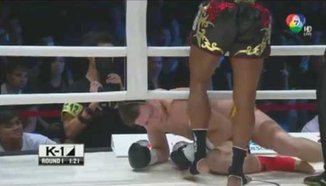 Buakaw Banchamek vs Enriko Kehl