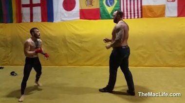 Conor McGregor vs The Mountain