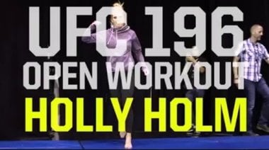 Отворена тренировка на Holly Holm преди UFC 196