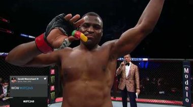 Франсис Нгану след бруталния нокаут в UFC 249