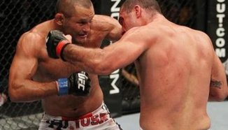 Dana White: Dan Henderson ще изчака за двубой за титлата