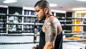 Антъни Петис отговори на предизвикателството на Майк Пери от BKFC 56