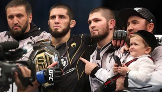 Хабиб Нурмагомедов се завръща в UFC този уикенд в ъгъла на Ислам Махачев