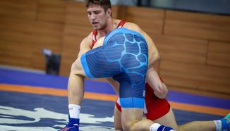 Злато, сребро и бронз за младите ни борци в Румъния