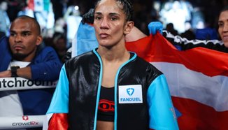 Аманда Серано срещу Стиви Морган подгряват Пол срещу Пери