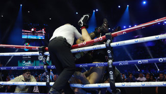 Равенство, след като Бен Уитакър и Лиъм Камерън се метнаха през ринга