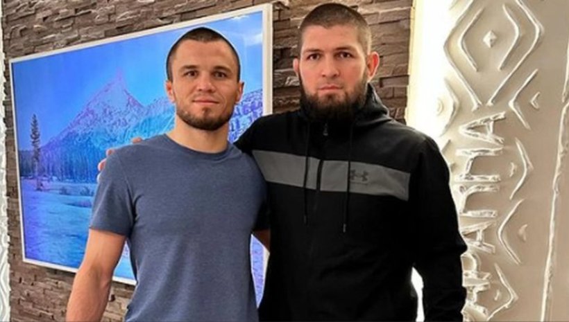 Нурмагомедов насърчи братовчед си: Продължавай да се движиш напред