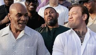 Конър Макгрегър загубил 1 млн. долара от залог за Майк Тайсън