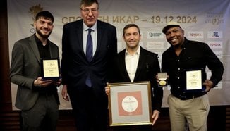 Българският бокс със специални награди на „Спортен Икар“