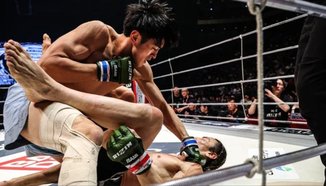 Синът на легендата на PRIDE Казуши Сакураба с 26-секунден нокаут при дебюта си в ММА