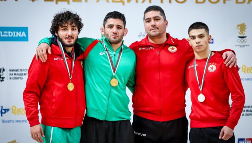Четири титли за българските борци в първия ден на 'Дан Колов - Никола Петров'