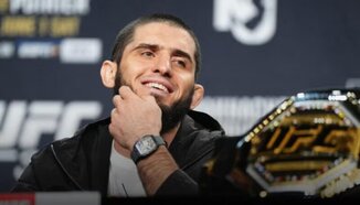 Чаел Сонен е убеден, че Ислам Махачев иска да се махне от леката категория