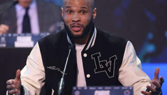 Глобиха Крис Юбанк със 100 000 паунда заради шамара с яйцето