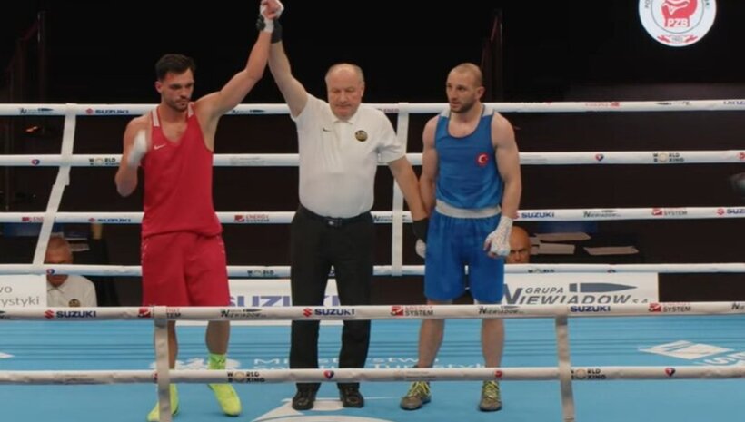 Уилиам Чолов сломи турчин за исторически медал от Световната купа