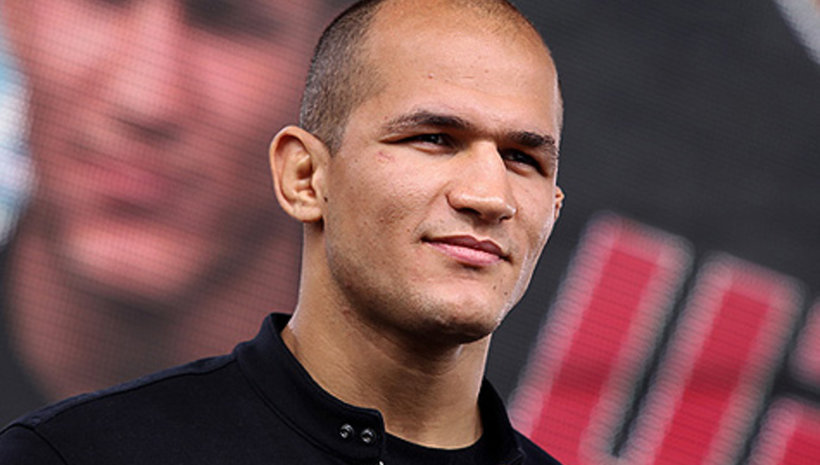 Junior dos Santos не харесва приказките на Frank Mir