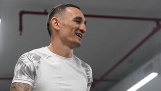 Макс Холоуей се възмущава от 'нелепите' класации на UFC преди двубоя с Дъстин Поарие