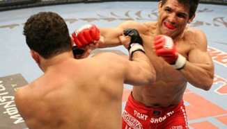 Frank Shamrock в двубой срещу Nick Diaz