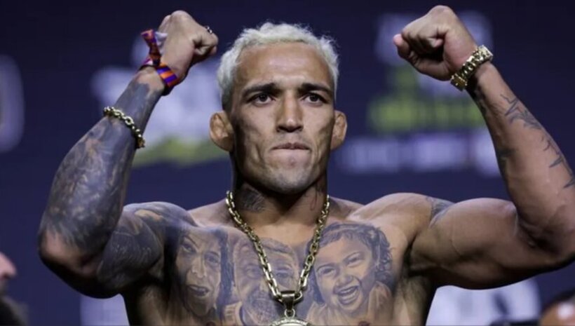 Чарлз Оливейра критикува Дан Хукър, че е отказал битка в UFC Рио