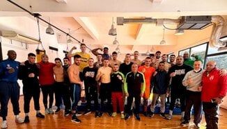 Тежки тренировки и здрави спаринги за боксьорите ни на Белмекен