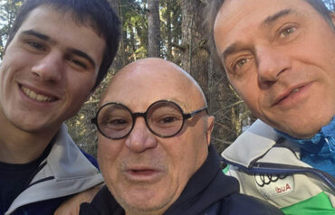 Румен Стоилов поздрави Тервел Замфиров за успеха на зимните игри