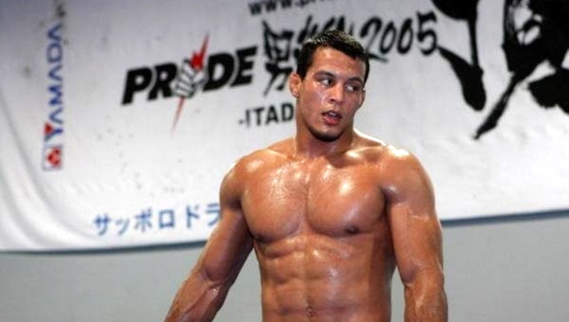 Vinny Magalhaes подписа с UFC