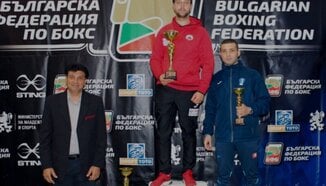Локомотив София вдигна Купата на България при жените
