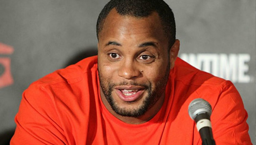 Daniel Cormier срещу Pat Barry